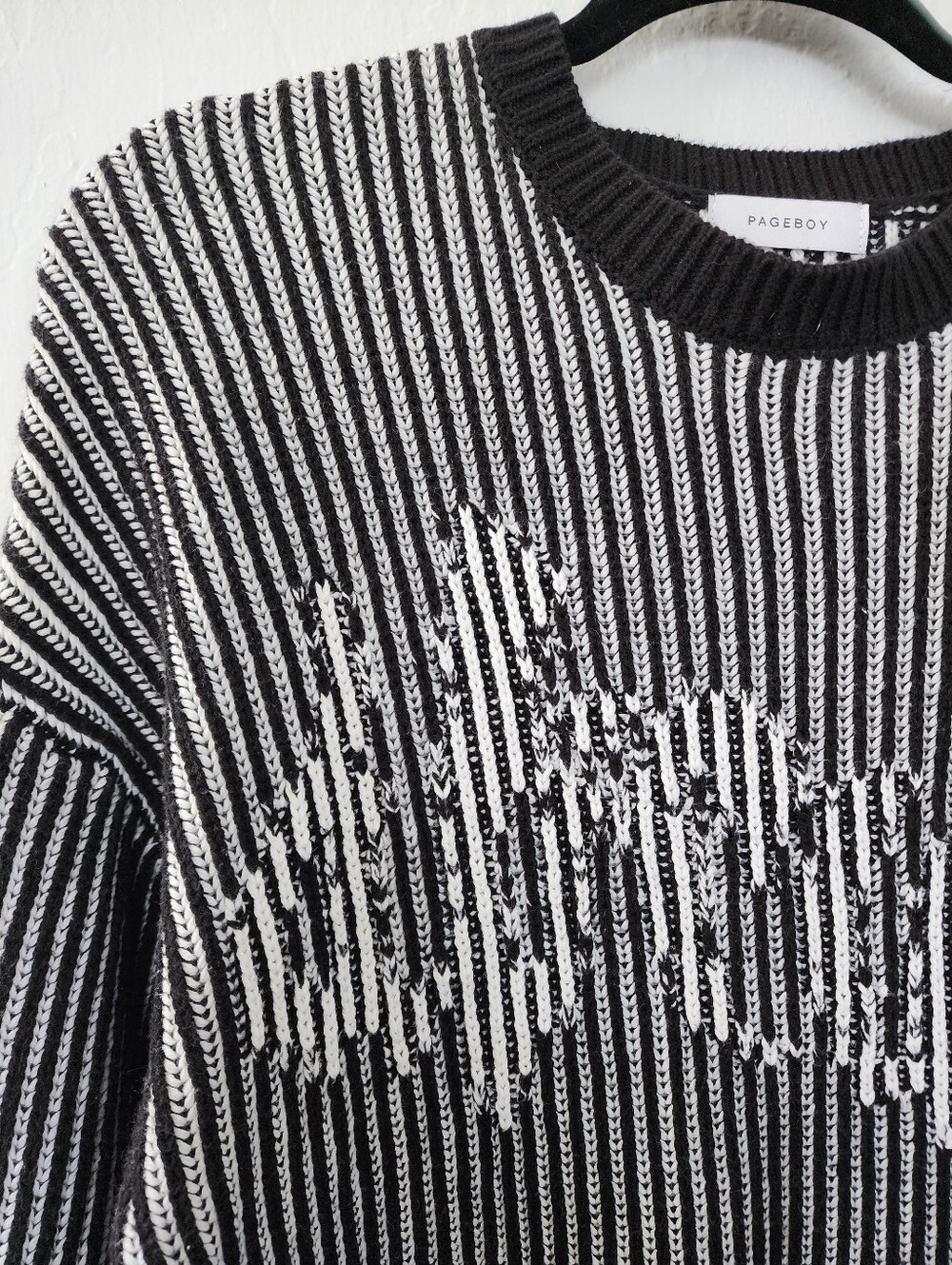 Pageboy Black and White Knit Sweater - Picture 4 of 6